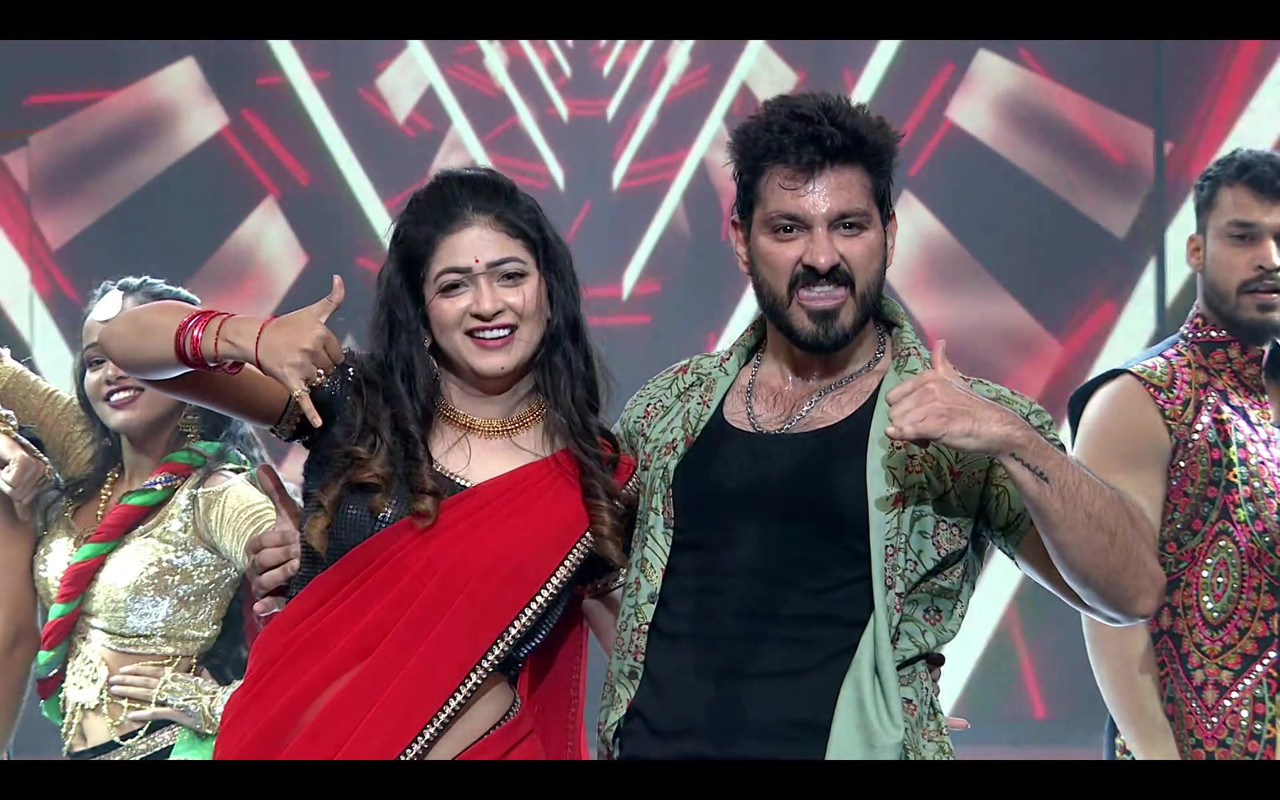 vlcsnap-2025-10-11-23h54m07s693