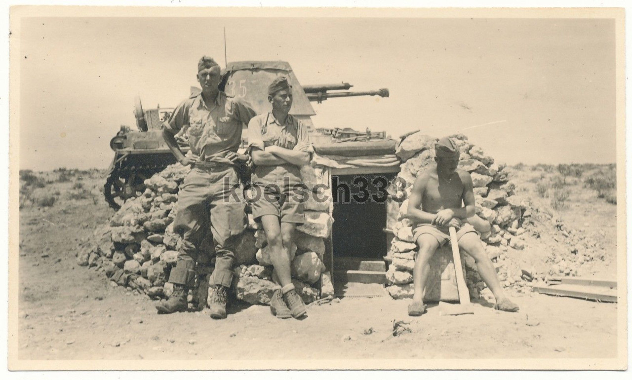 Foto Afrika Korps Panzermänner mit Panzerjäger I
