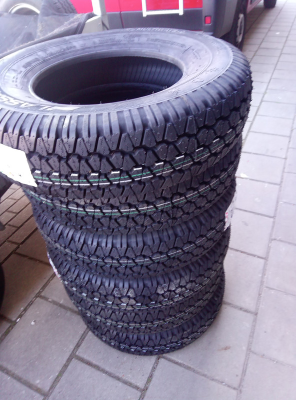 rond zwart 4