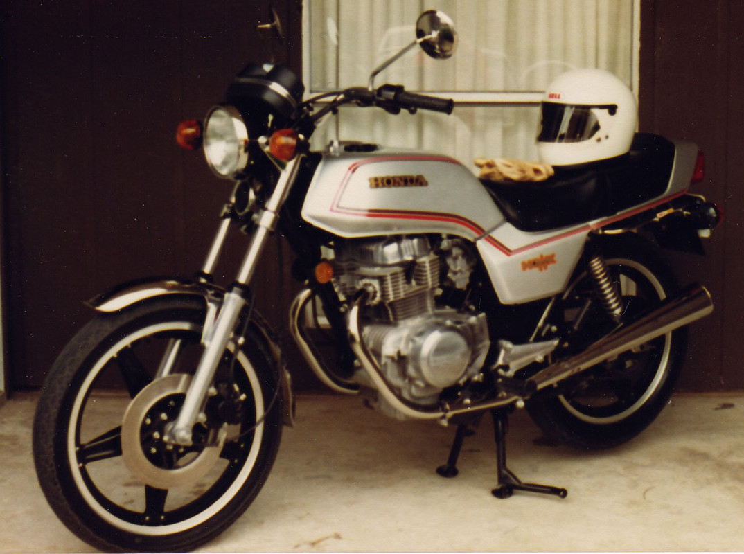 80 Honda Hawk