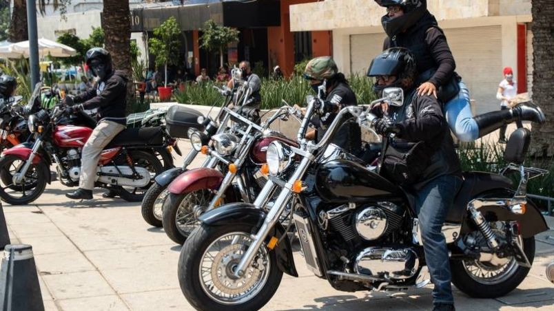 Estas son las motocicletas que ya no podrán circular en carriles centrales de Periférico