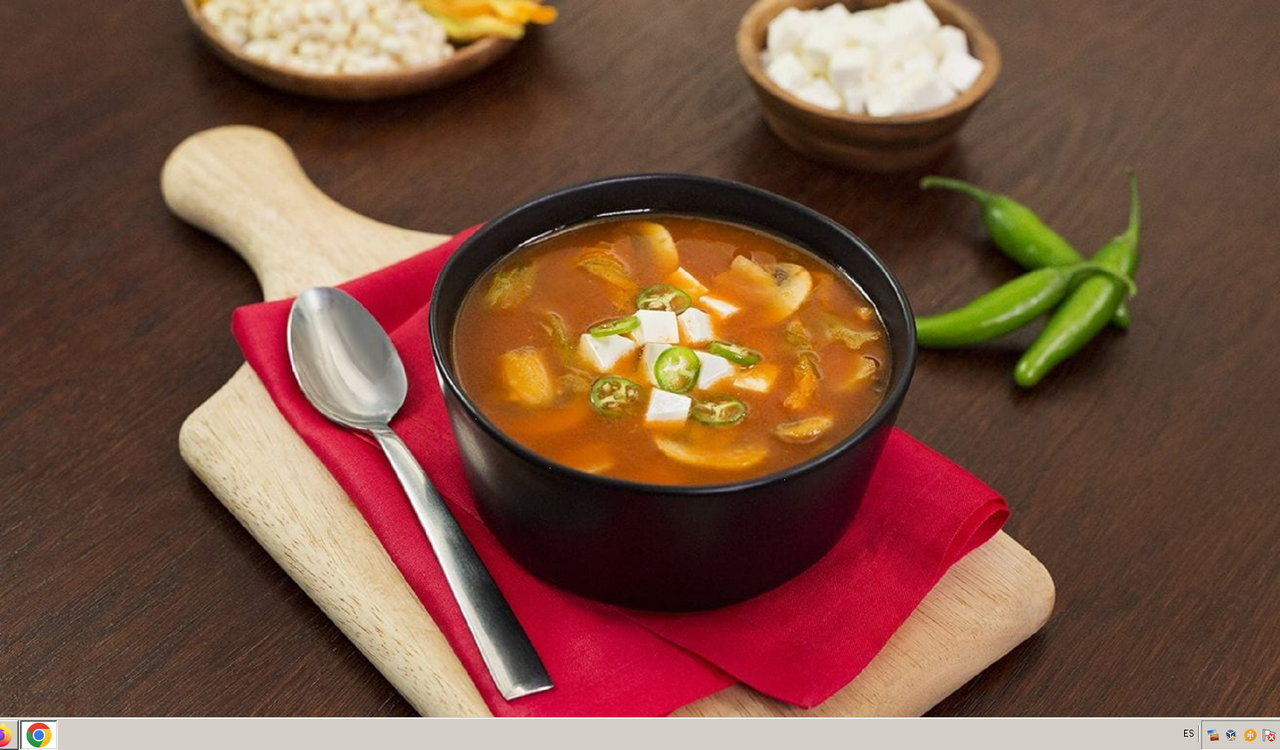 ¿Con qué se puede acompañar la sopa? 5 alimentos que realzan su sabor