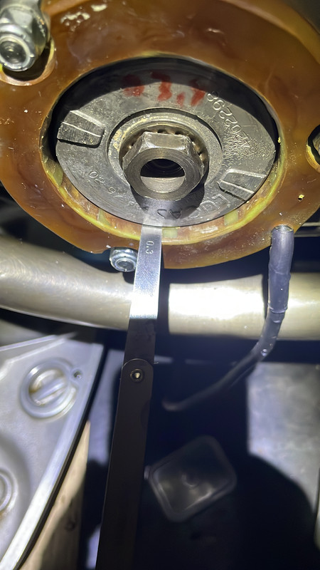 C987BA0B-AACD-4DB2-84B6-0F5883AA26DF