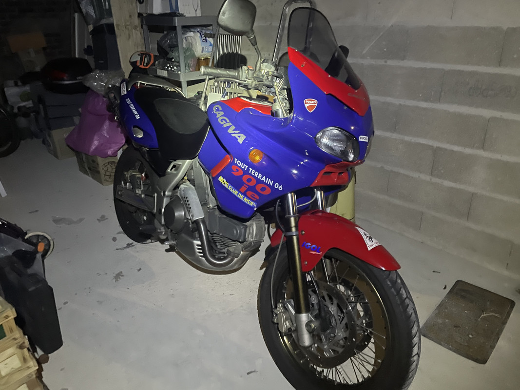 1BA4935E-06B9-482C-AF36-A4014809F1D2