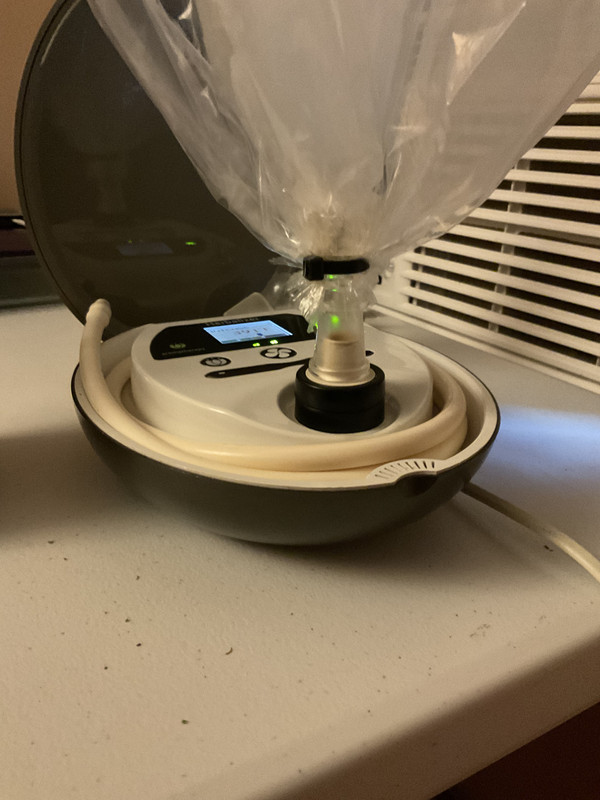 C0B3E5E4-3A28-4540-8DE4-1A8BCBE732F3