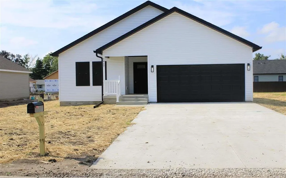 Real estate property listing picture