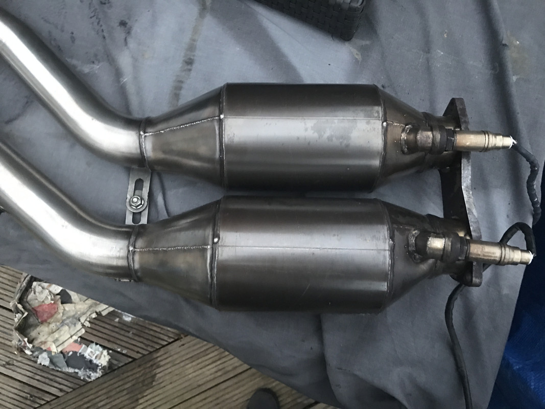 98805731-C390-4443-ACC1-52CFC5AC6C89