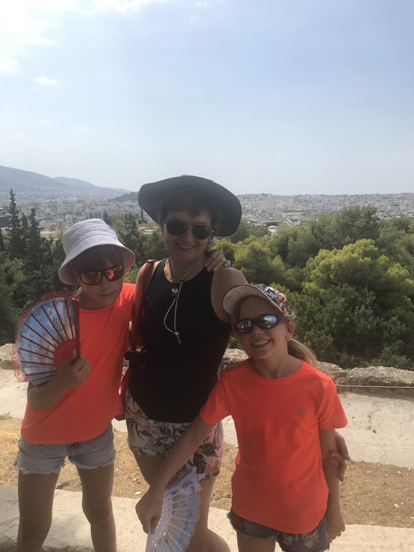 0E27D03E-4FA2-49A5-990F-AD0C9CF1AD3E