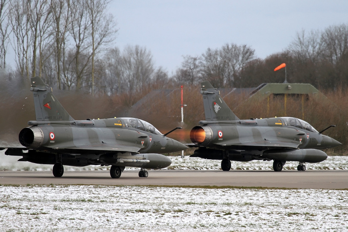 115_Mirage 2000D_AdlA_629 ∕ 3-XO_EC03.003   Mirage 2000D_AdlA_677 ∕ 3-JT_EC02.003