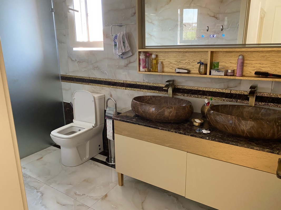 815D9896-4ADA-4310-8CB6-07E95DA2F702