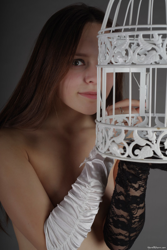 MarvelCharm_Nika-Light-Dark-044