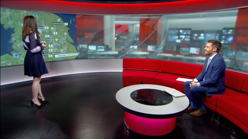 04.01 - 13.30.00 - BBC London News. The latest news, sport and weathe....ts_snapshot_17.13.946