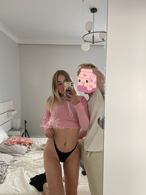 model-mira-89
