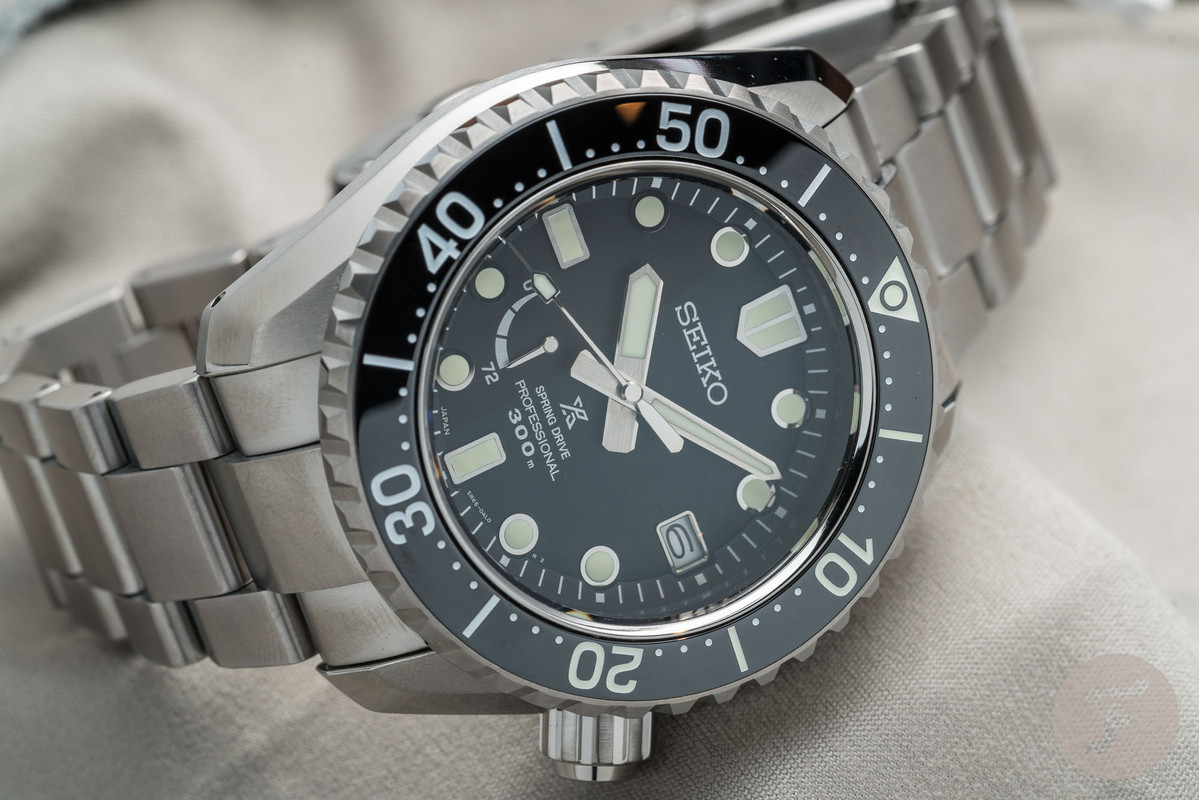 Seiko-Prospex-LX-SNR029J1.004
