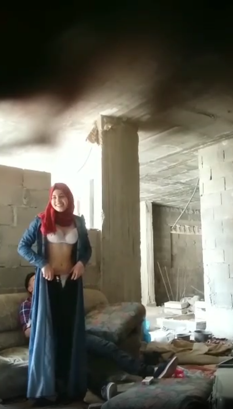 Muslim Girl Sex With Lover in Contruction Building