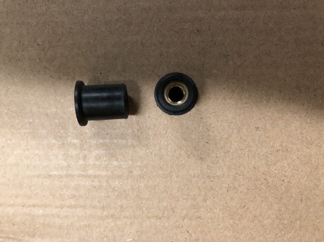 DE29E0B9-8B5D-4906-B21E-69D6A47AA440