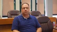 ΣΧΟΛΙΑΖΟΝΤΑΣ ΤΗΝ ΤΟΠΙΚΗ ΕΠΙΚΑΙΡΟΤΗΤΑ 