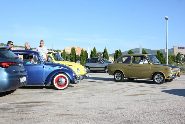 FIAT 850 Special - Page 2 XgRxxx4