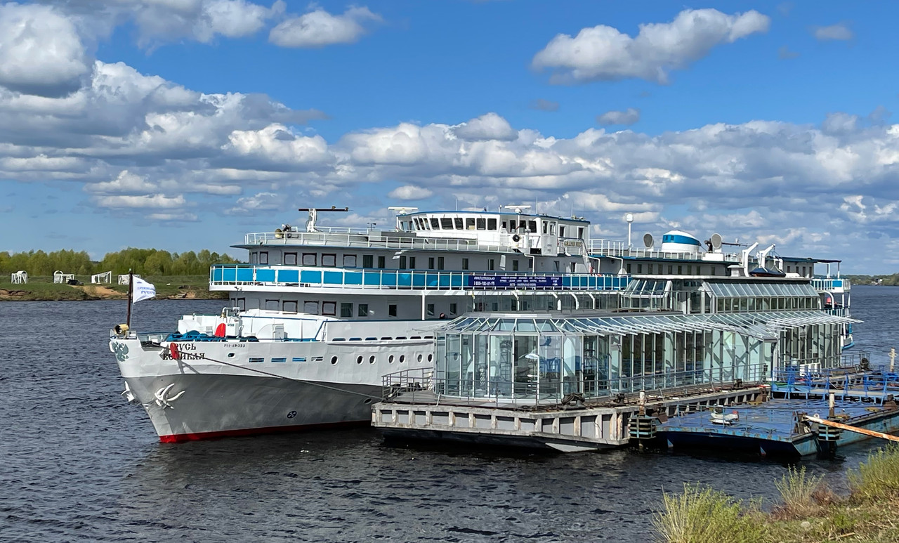 Теплоход Русь великая