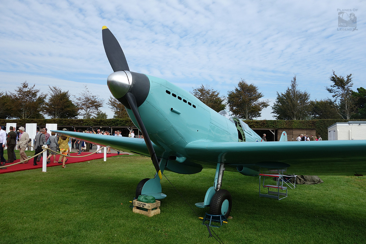 GoodWood Revival Airshow 2015 DSC06465r2