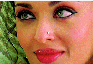 [Image: aishlips.png]