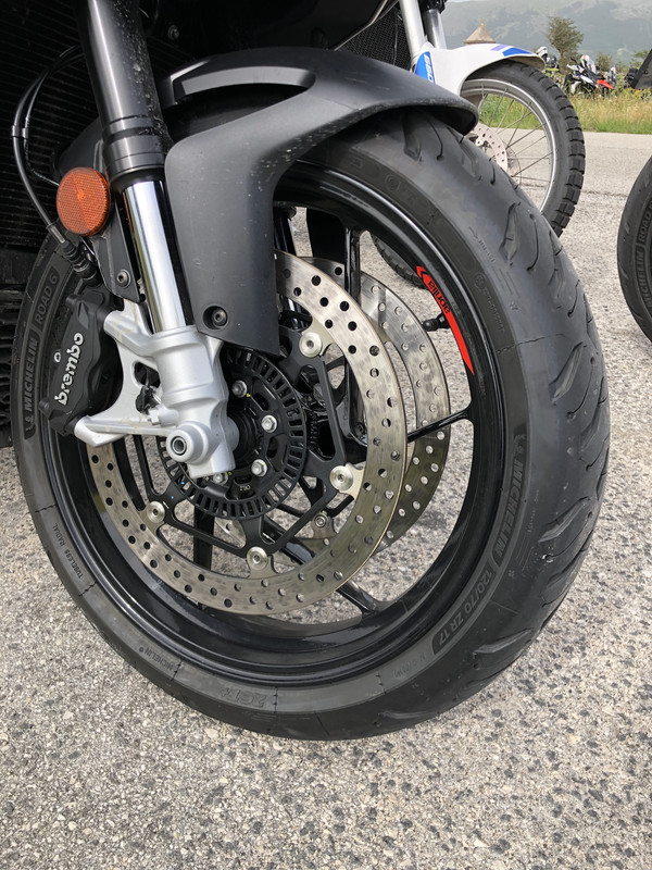 7361DE35-7222-4AC6-90E4-373982525BBD