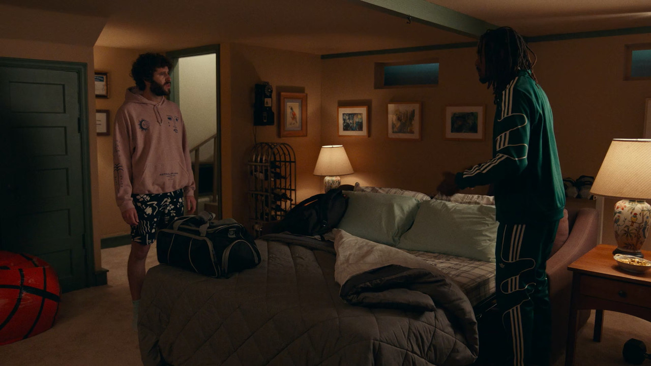 DAVE (2020) S01E06 Talent Shows (1080p AMZN WEB-DL x265 10bit EAC3 5.1 - HxD) [TAoE].mkv_20200404_14