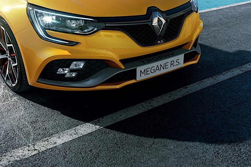 2019 Renault Megane RS Trophy (7)