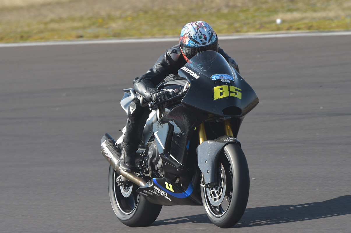 E5B99C6E-A7EC-42F4-918E-5C6ABB789856