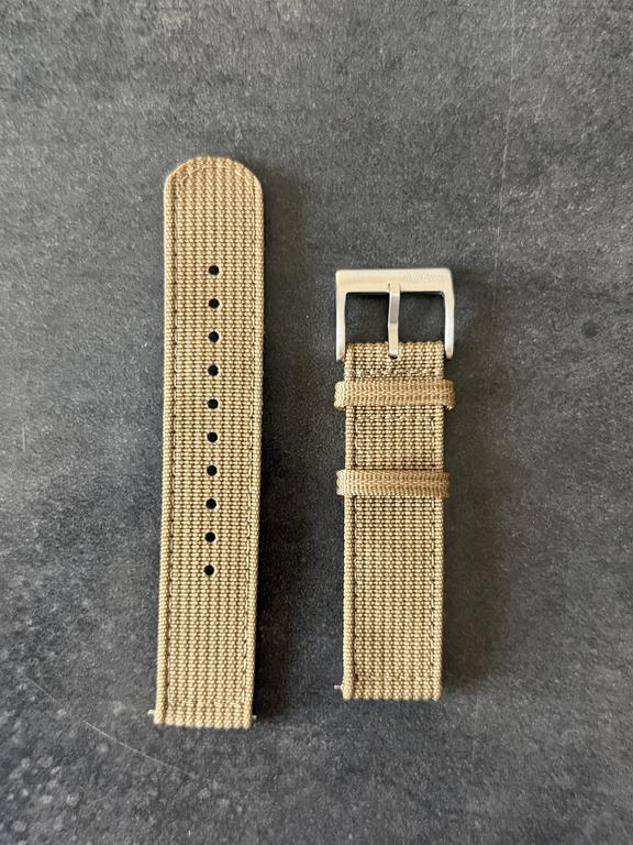 [VENDU] Bracelet WatchGecko - nylon khaki 20mm IMG-9286