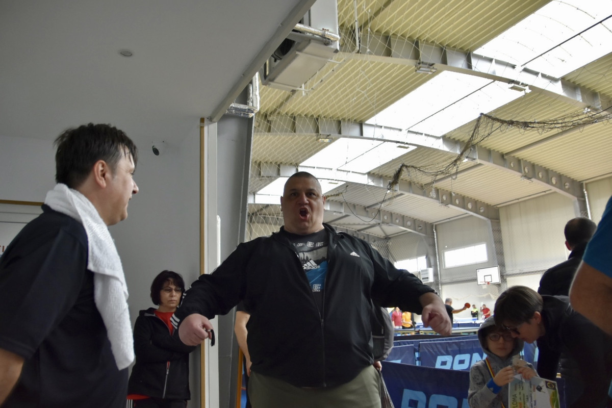 7F9BB4C6-C084-41E8-BD17-2BADB709BD21