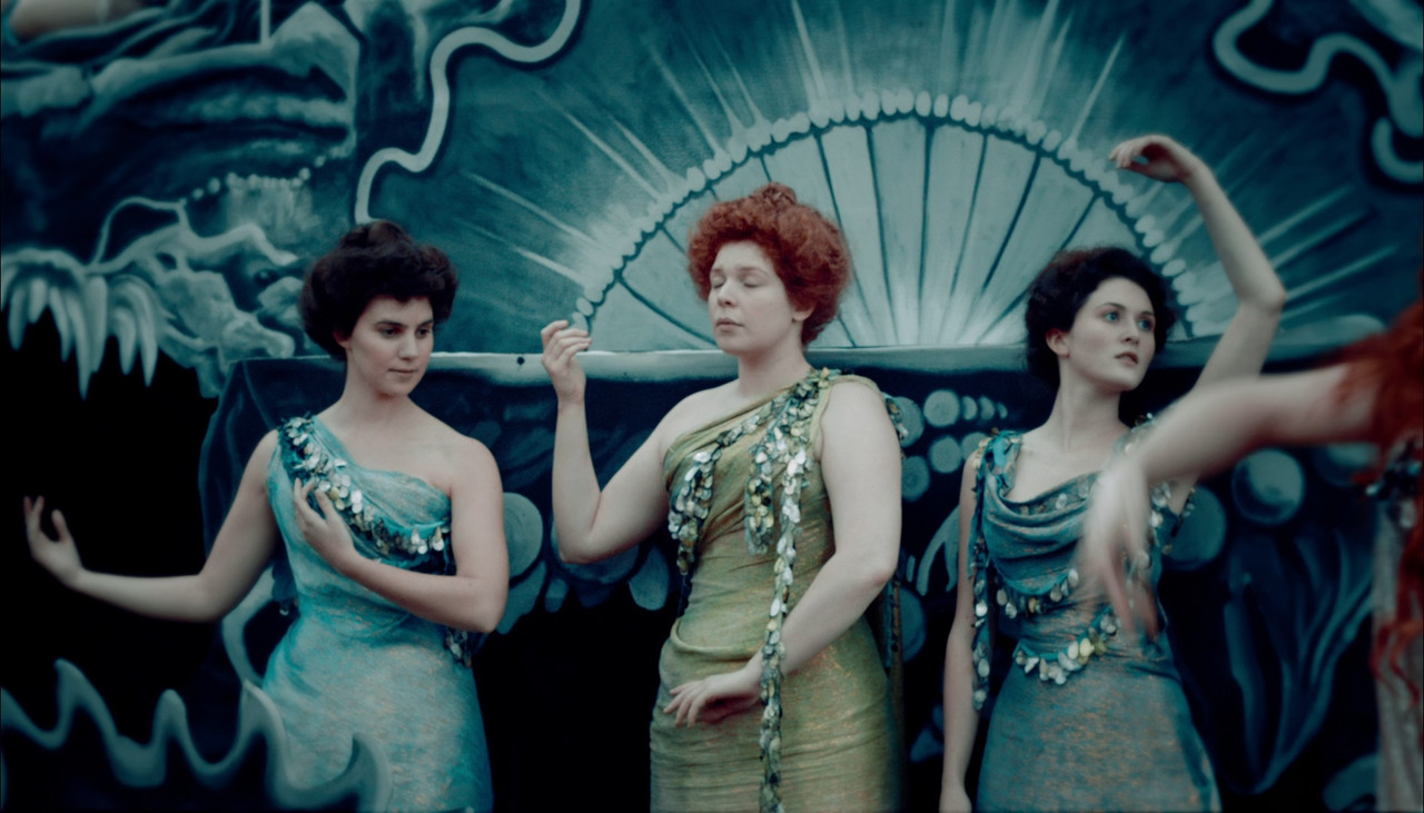 Hugo 2011 (1080p x265 10bit Tigole).mkv_snapshot_01.14.58_[2017.