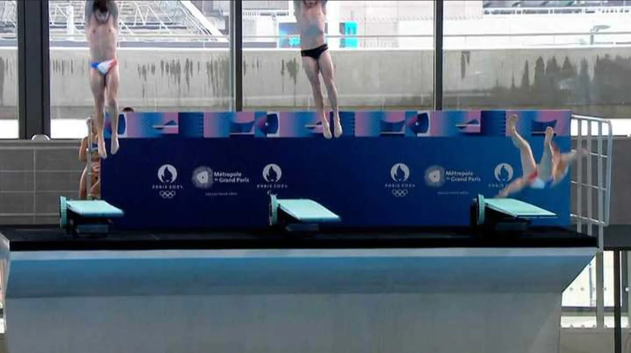 ¡Momento bochornoso! Clavadista se cae en inauguración de Centro Acuático de París 2024