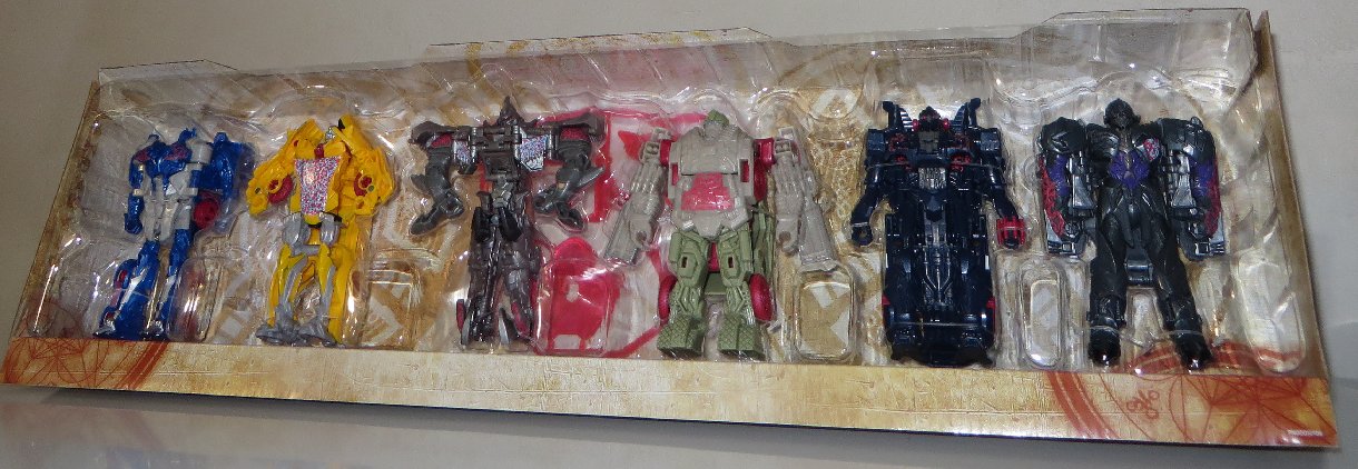 The-Last-Knight-Turbo-Changers-6-pack-05