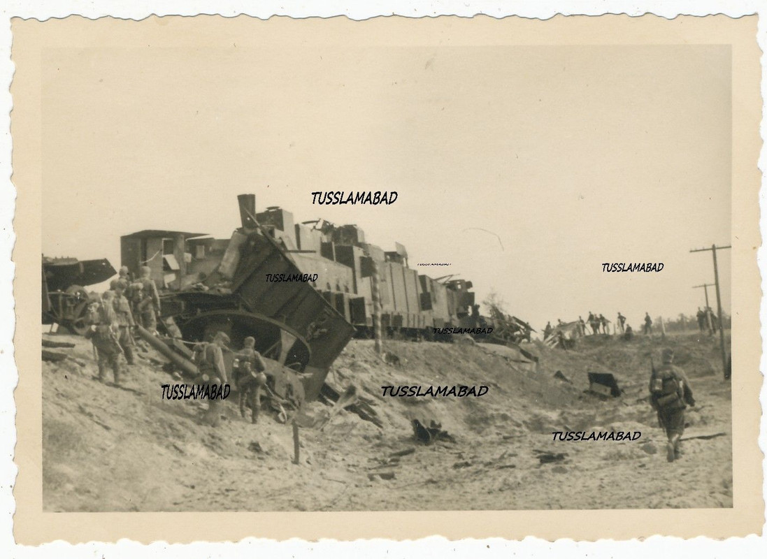 Panzerzug Zug Lok Waggon Kanone Geschütz Bahn Ei