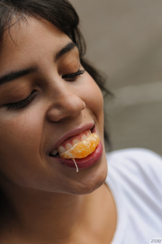 full_012_1851142031144446