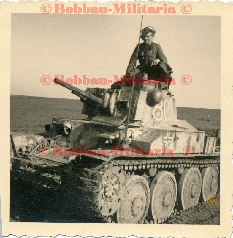 KRIM 1942 Wehrmacht SKODA Panzer Panzerkampfwagen 38(t) mit Turmnummer tank