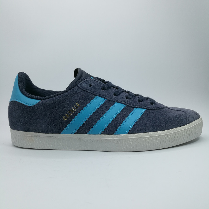 {keywor d} adidas gazelle azzurre