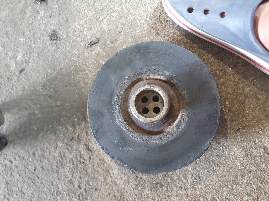 Шкив коленвала