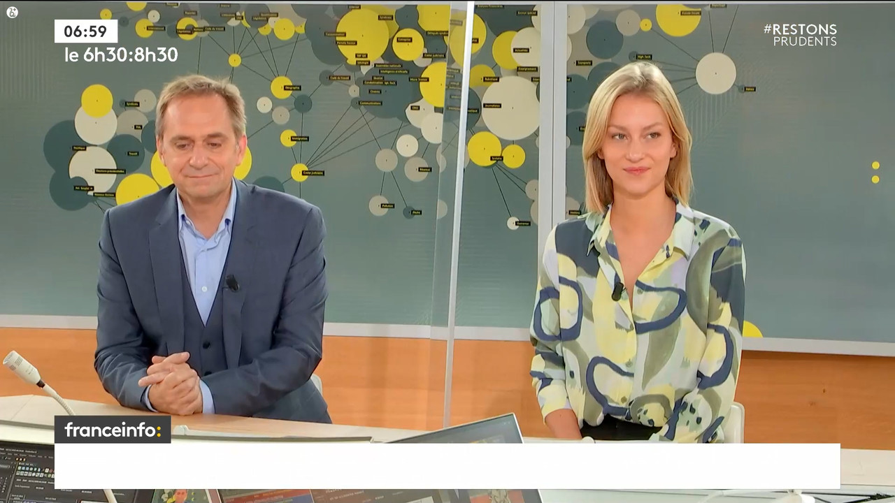 11.10 - 05.29.00 - 9h30. Entre JT, chroniques, invités et revues de p....ts_snapshot_00.36.54.680