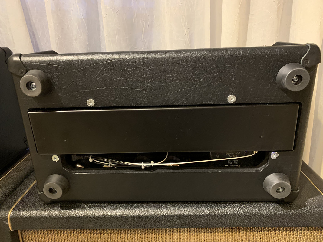 FAA8DF9A-57BA-4AB0-925A-CACAAF48D8BC