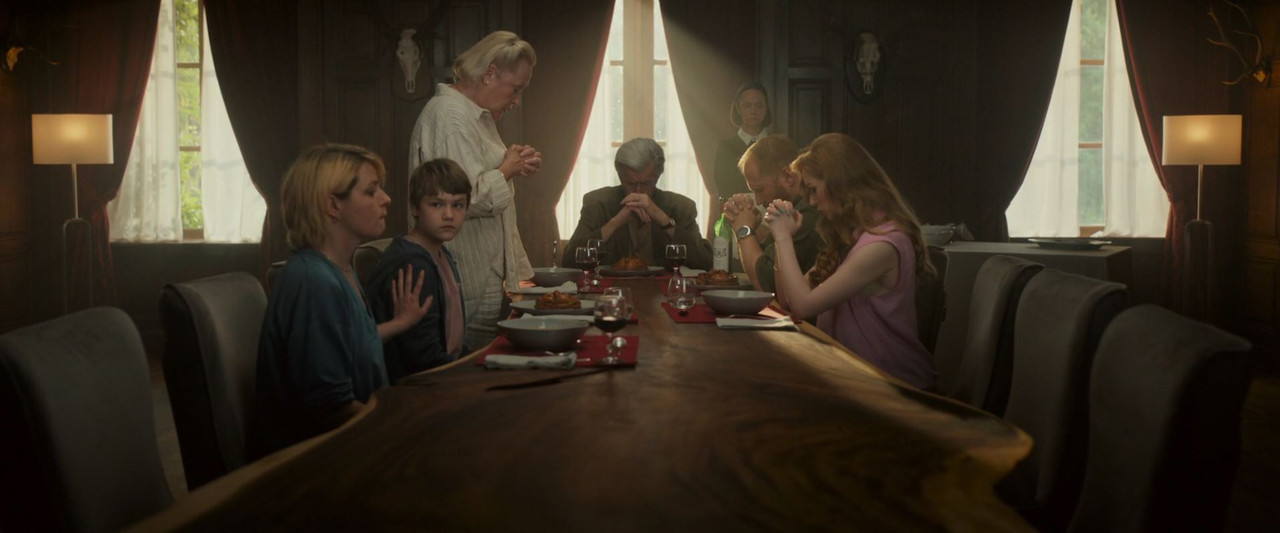 Wolfkin.2022.FRENCH.1080p.WEB-DL.H264-Slay3R.Wawacity_00_21_58_00_131