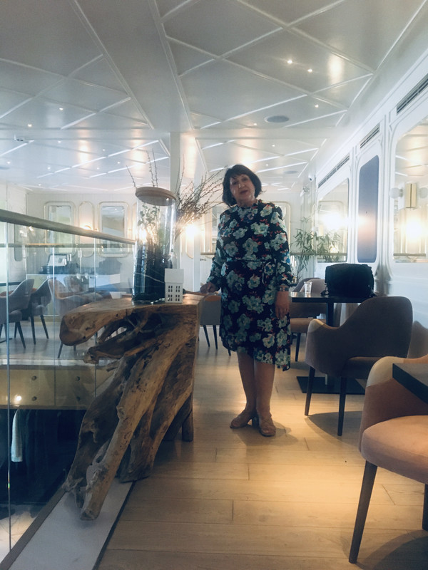 FA719625-3628-4258-99D3-3B828935BC00