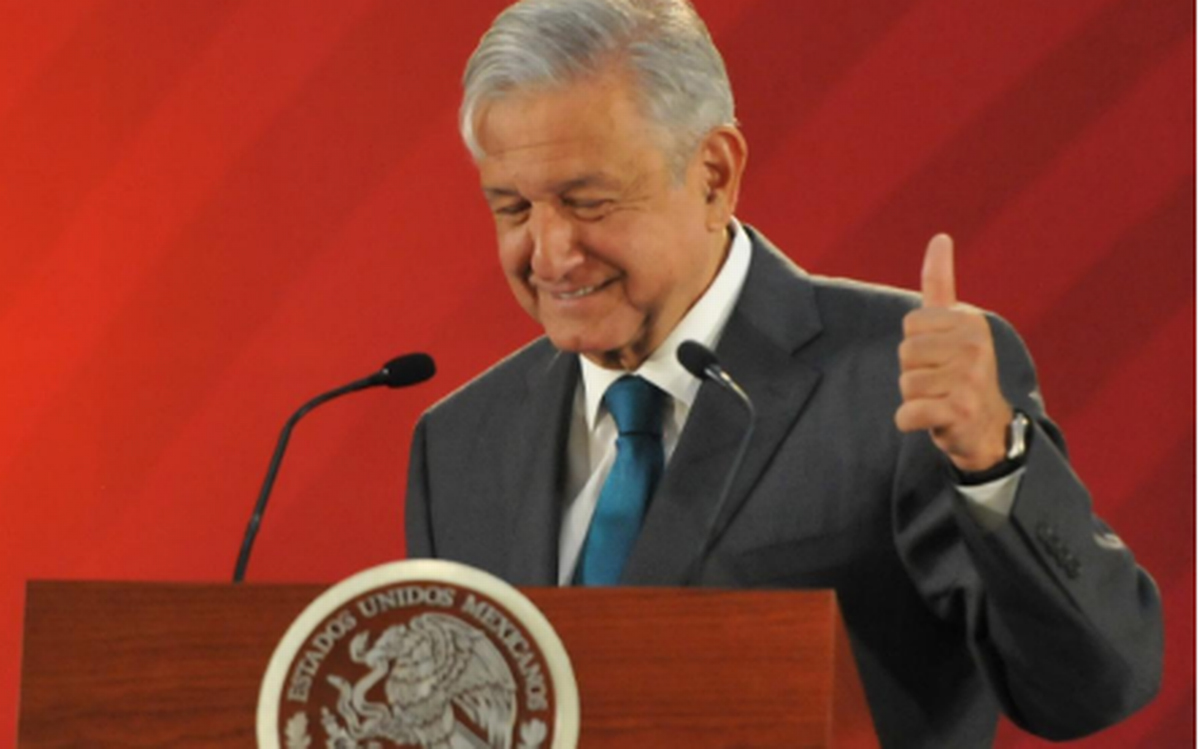 AMLO ahorra 10 veces más que Peña Nieto en solo año y medio
