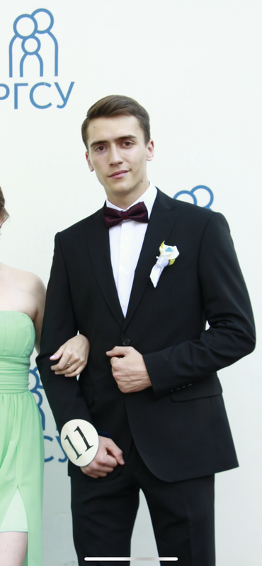 94F74003-0377-4671-8096-95071427206A