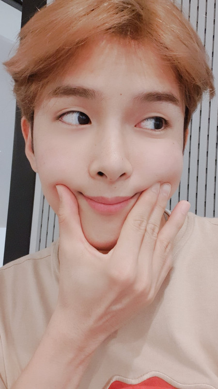 [190909]ED_8F6SX4AIabGo