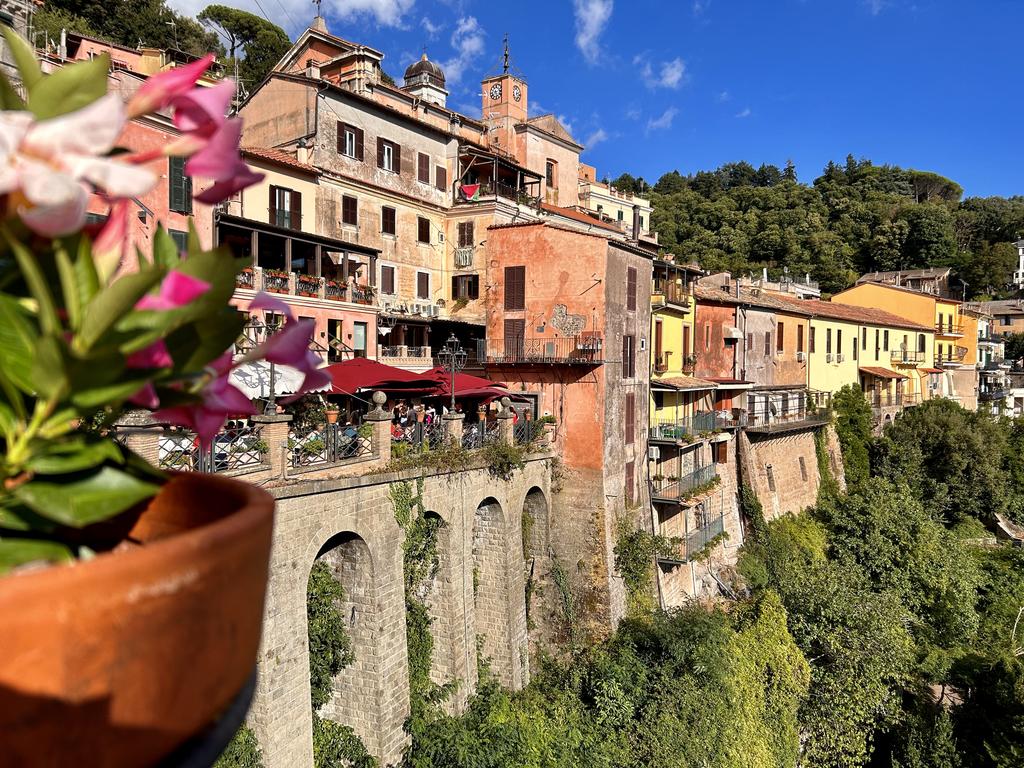 Жаркий сентябрь на побережье Тирренского моря. Жаркий сентябрь на побережье Тирренского моря.