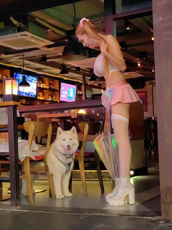 Momo's-Night-Out-27