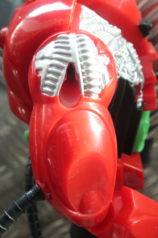 Different close up photo shots of the Red Robot. A071-B5-CE-7994-48-DD-A228-3-DD78446-F345
