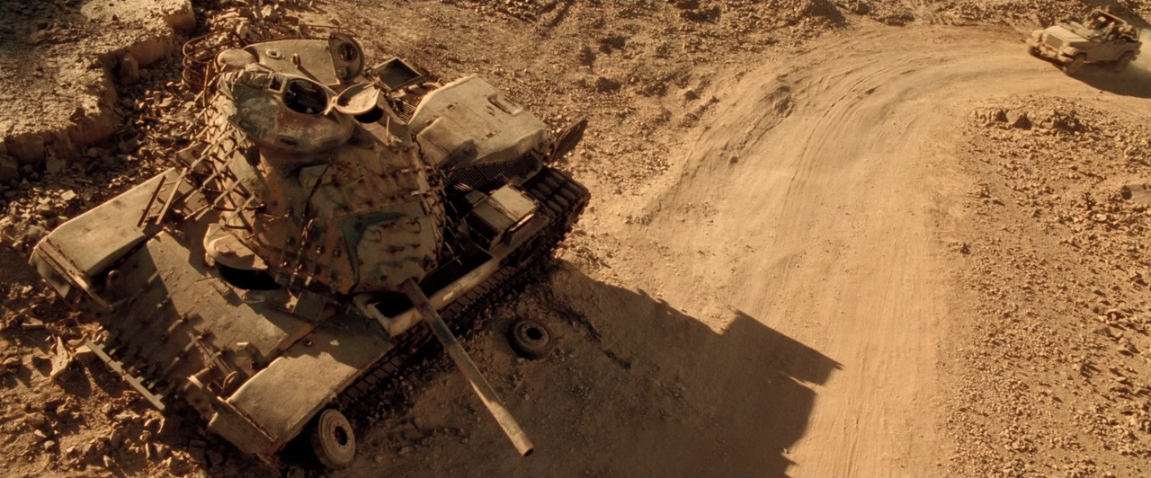 Sahara (2005).mkv_snapshot_01.00.13_[2018.01.30_00.17.08]